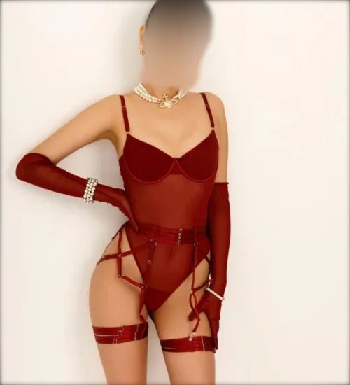 Hot Andheri Escort Girl in Andheri West Near Lokhandwala and Versova image 2 in Andheri
